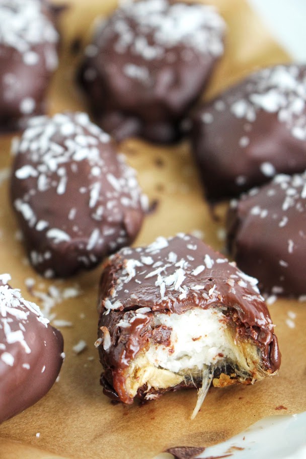 The coconut stuffed dates are all ready to eat straight out of the fridge.