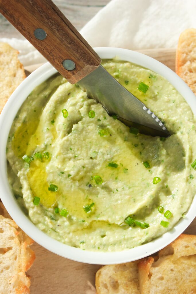 An up close picture of the white bean dip.