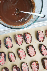 The melted chocolate is ready.