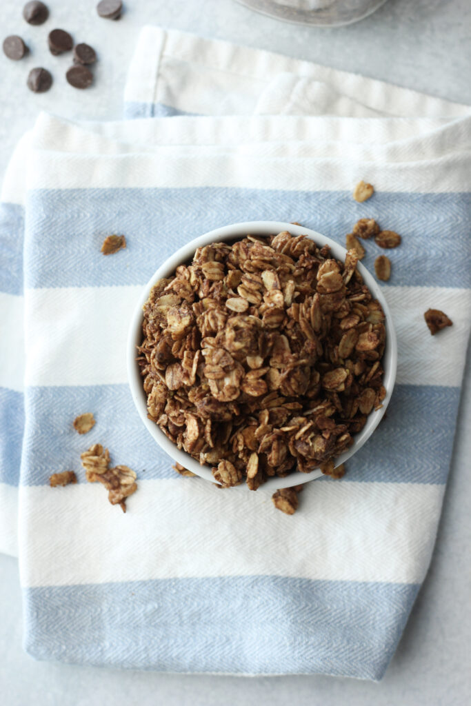 An overhead picture of the bowl of granola.