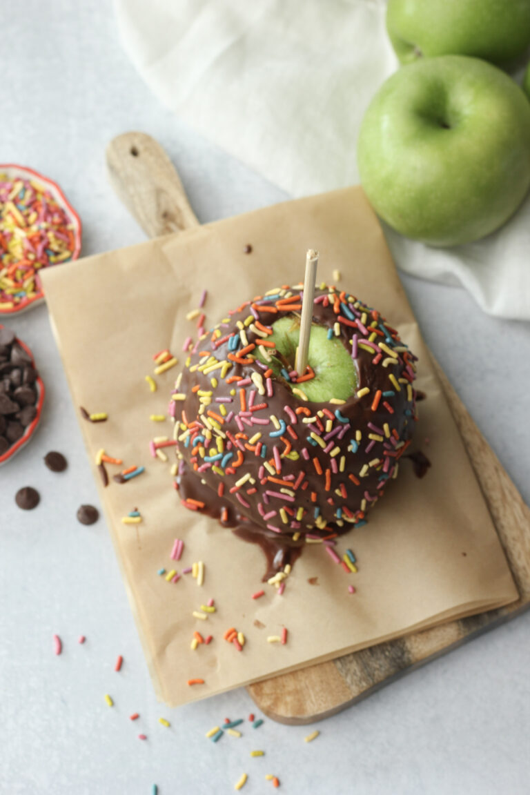 Viral Date Caramel Apple with Peanut Butter (vegan)