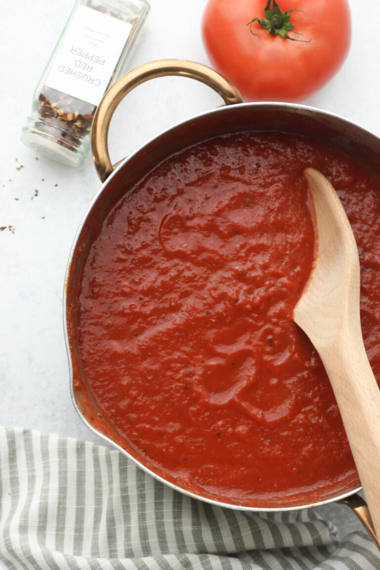 Easy Homemade Marinara Sauce (10 Minute Recipe)