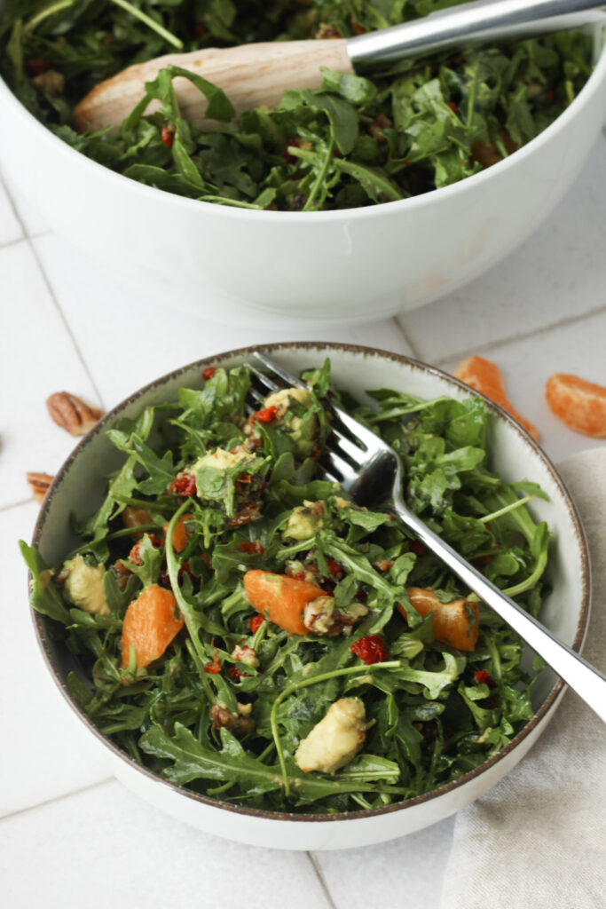 An individual serving of this Arugula Orange Salad.