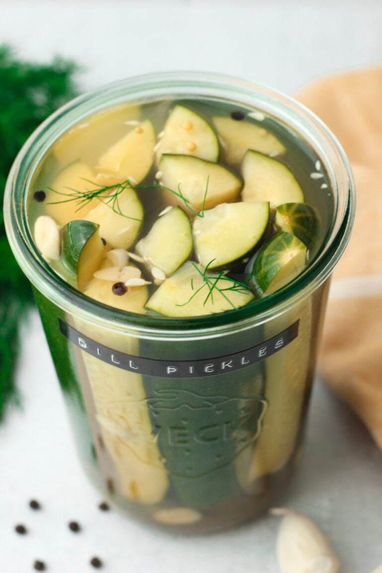 The Best Homemade Dill Pickles (Fresh, Crunchy, and Easy)
