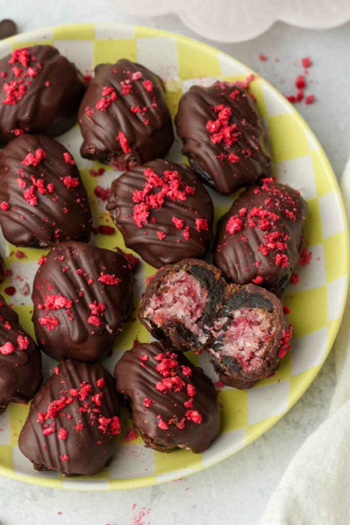 An up close picture of these dates.